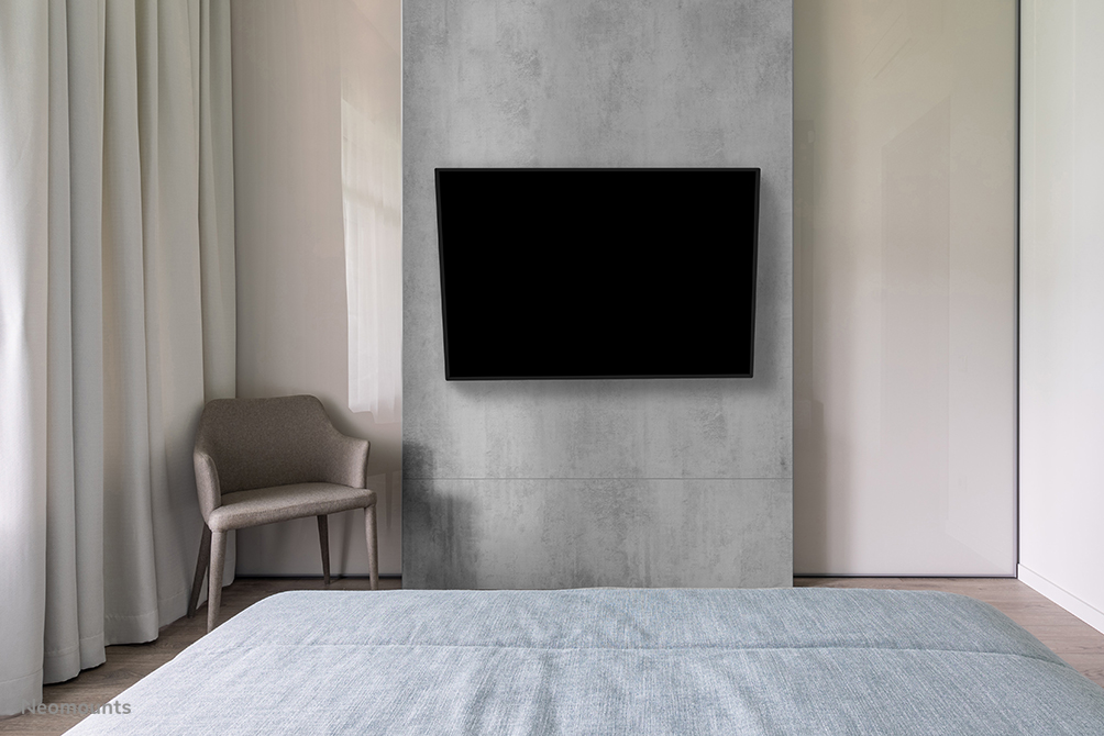 Neomounts WL40-550BL16 Supporto TV a parete 40-65" - mobilità completa - montaggio facile